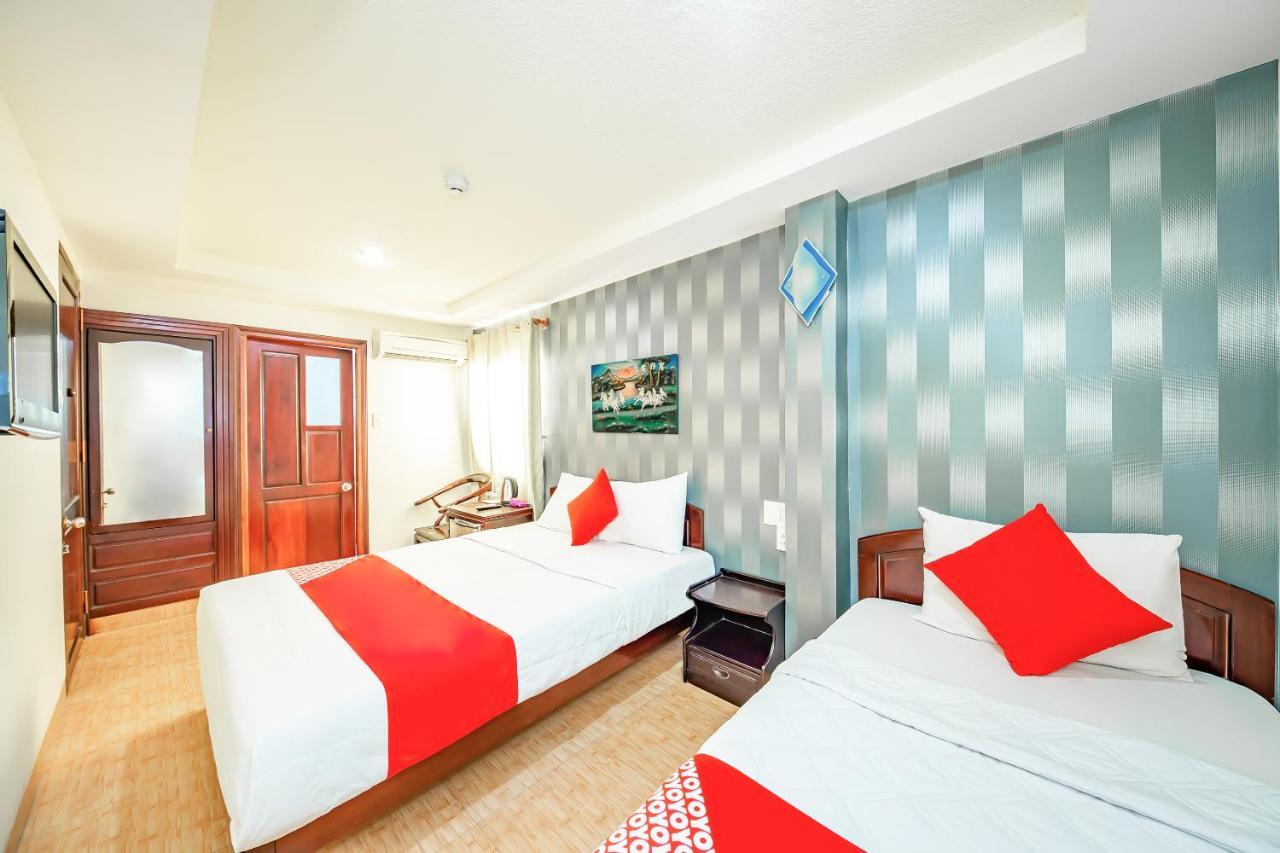 Oyo 243 Eden Hotel Нячанг Экстерьер фото