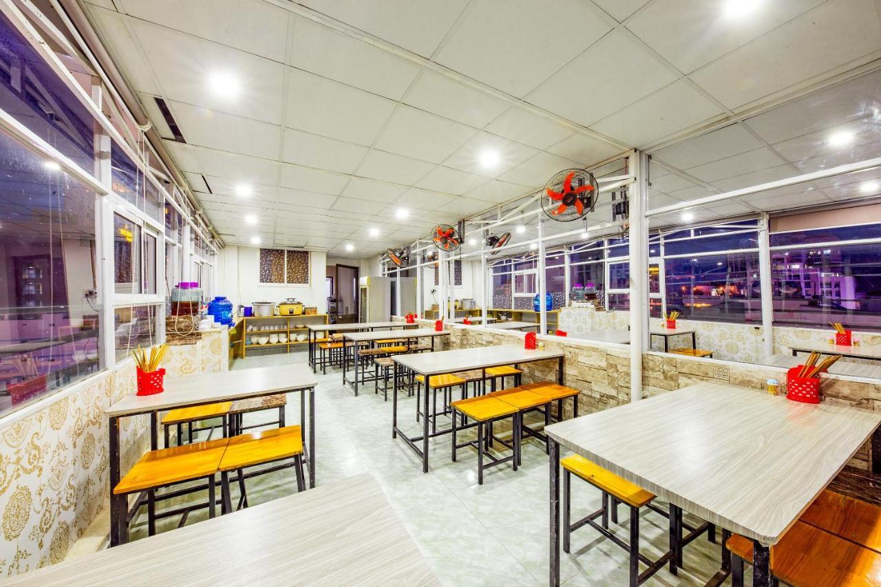 Oyo 243 Eden Hotel Нячанг Экстерьер фото